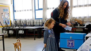 בחירות 2020 מצביעים קלפי תל אביב