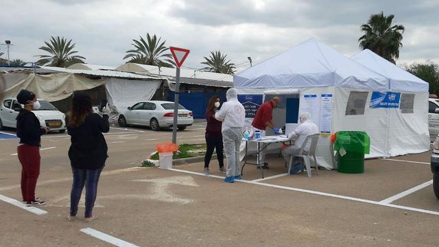 Voting station for coronavirus quarantined Israelis