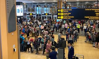 ישראלים תקועים בשדה התעופה בפרו 