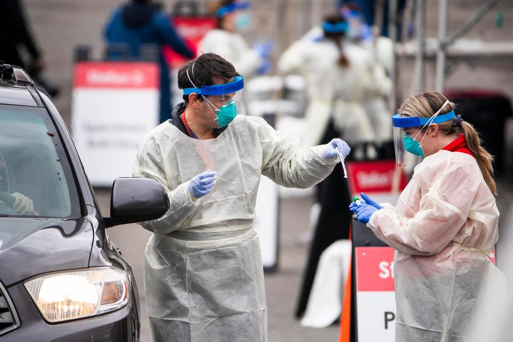 Health workers conducting coronavirus test in Washington 