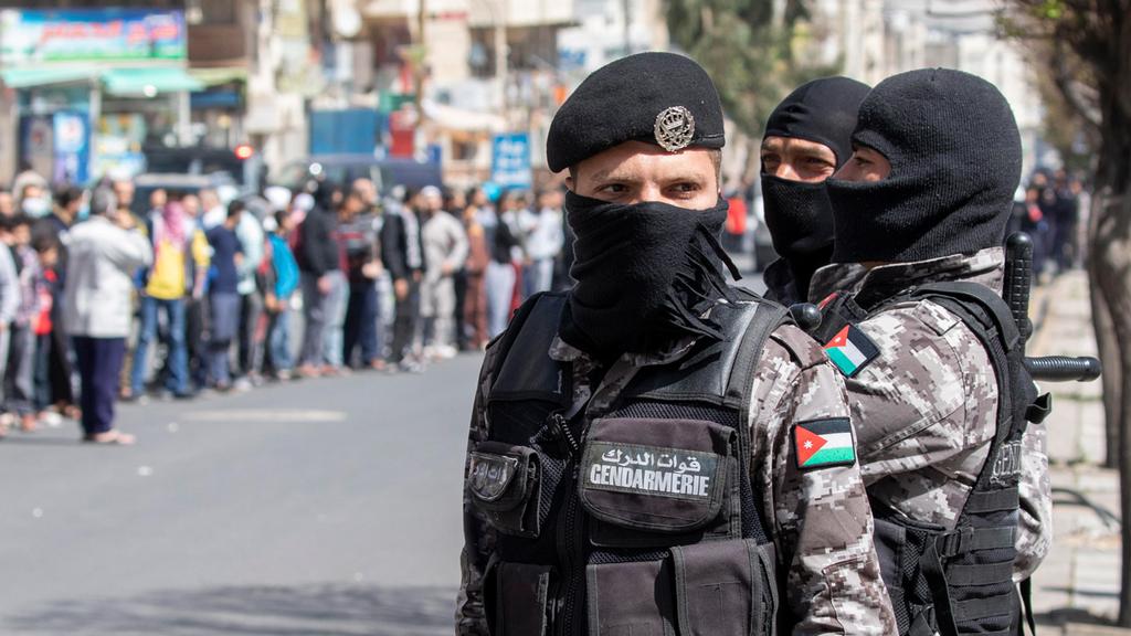 Jordanian police stationed on the streets of Amman amid the coronavirus outbreak 