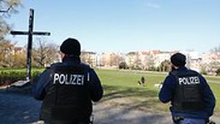 גרמניה ברלין שוטרים משטרה 