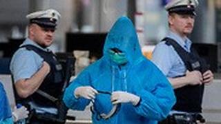 נגיף קורונה תייר סיני מתכונן לטיסה מ גרמניה ל סין