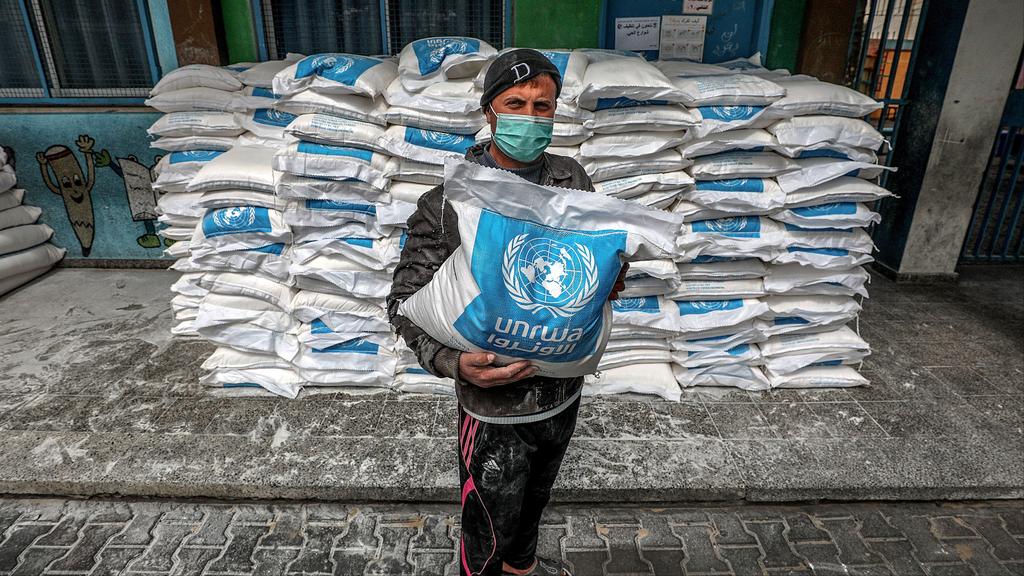 UNRWA food aid in Gaza