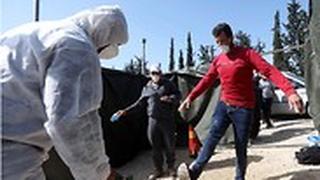 חיטוי של עובד שעבר במעבר תרקומיא