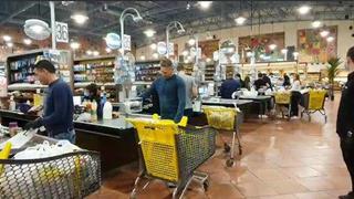 מדפים בסופרים לקראת חג הפסח