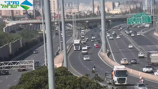 למרות הנחיות משרד הבריאות- הכבישים בישראל מלאים ברכבים
