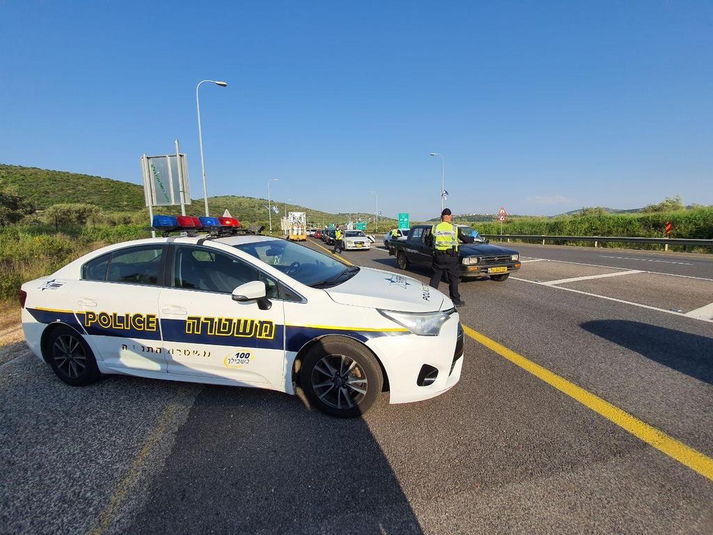 מחסום משטרת התנועה בכביש 85, צומת חנניה