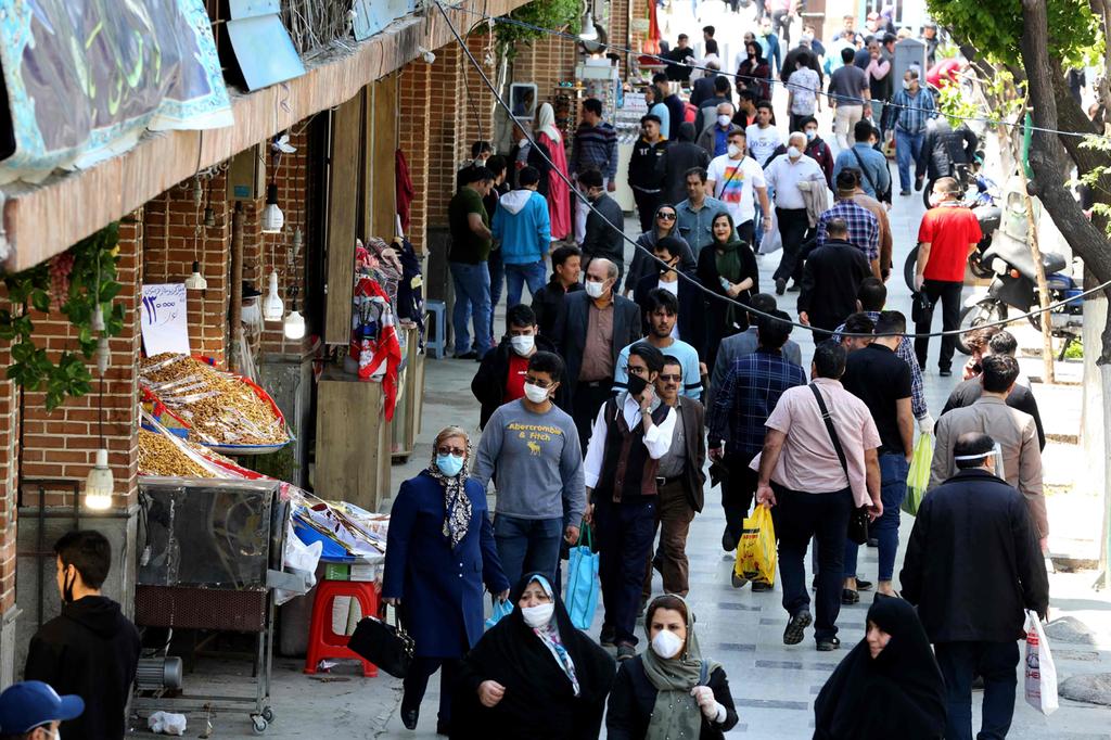 איראן טהרן רחובות עמוסים פתיחת חנויות נגיף קורונה