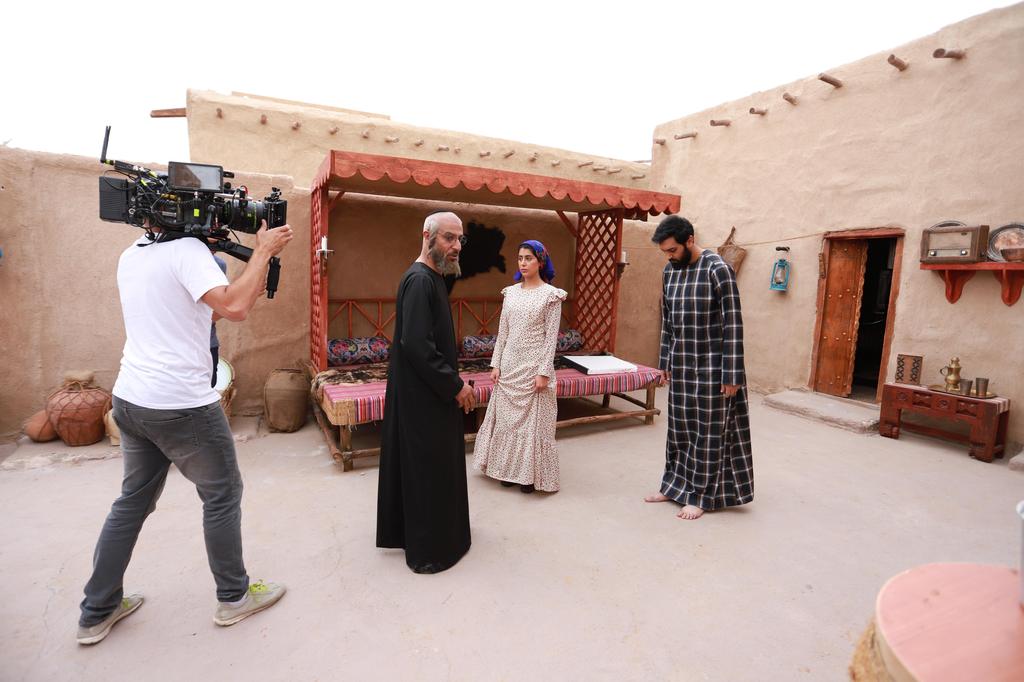 Saudi actor, Abdulmohsin Al Nimir (L), Kuwaiti actress Farah al Saraf (C) and Iraqi actor Nawaf Al Najam (R) are seen at a shooting set during filming of MBC's ramadan Arabic series 