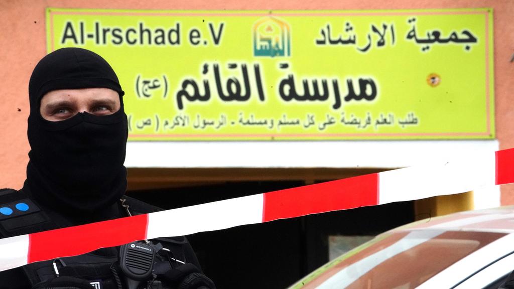 גרמניה איסור על פעילות חיזבאללה מסגד אל אירשאד ב ברלין