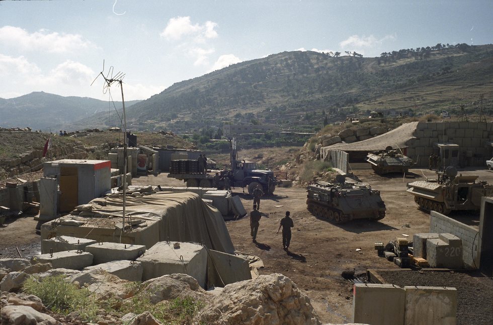 Archive: IDF troops stationed along Israel's Lebanon border 

