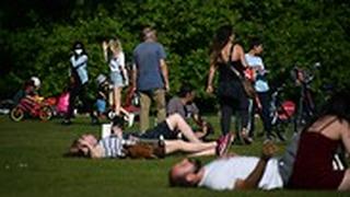 בריטניה פארק ב לונדון נגיף קורונה