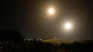 תיעוד פצצות התאורה