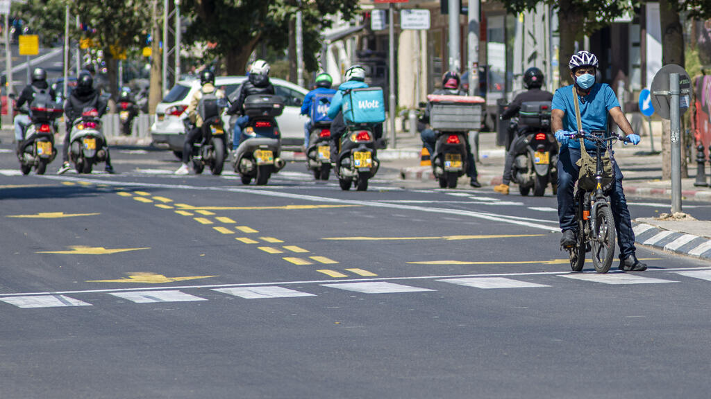 שליחי וולט בפעולה