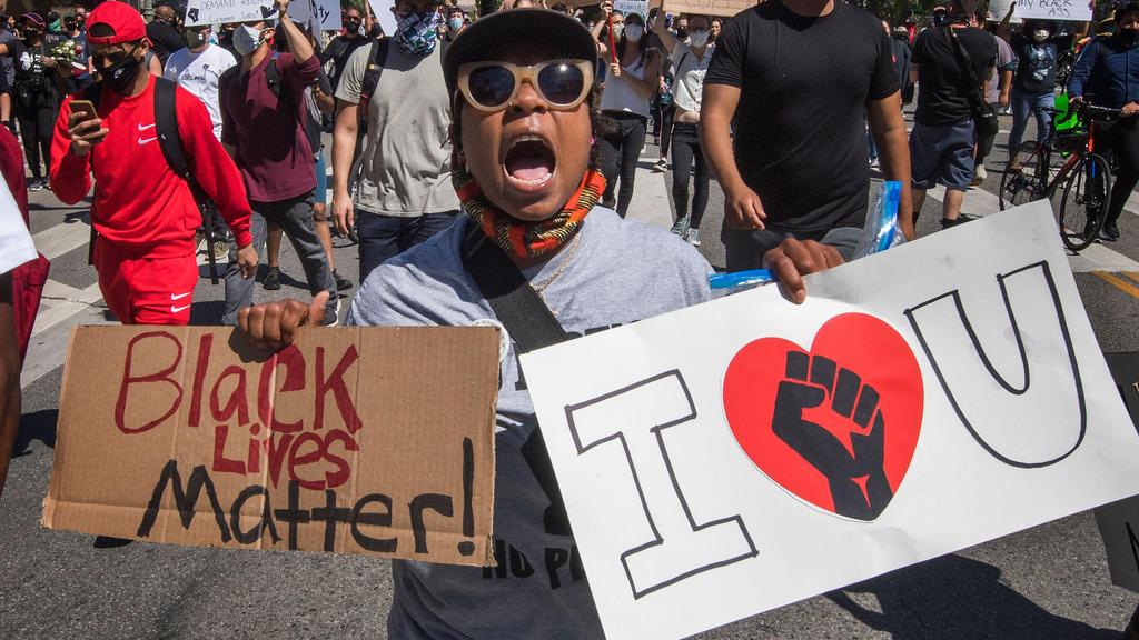 הפגנה בלוס אנג'לס בעקבות מותו של ג'ורג' פלויד