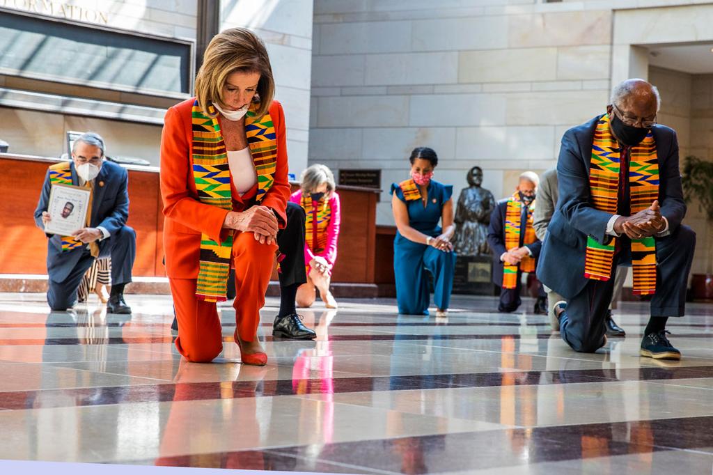 House Democrats kneeling in honor of George Floyd 