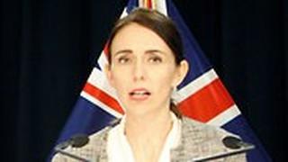 ראש ממשלת ניו זילנד ג'סינדה ארדרן מקרים חדשים של נגיף קורונה אחרי הסרת הסגר
