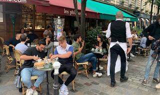המסעדות בפריז נפתחו