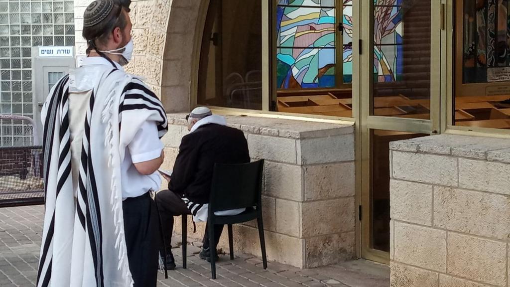  Synagogue prayers amid coronavirus 