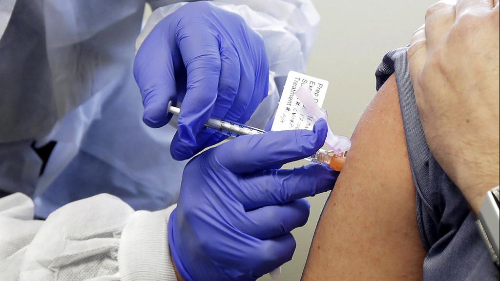 Testing Moderna's COVID-19 vaccine 