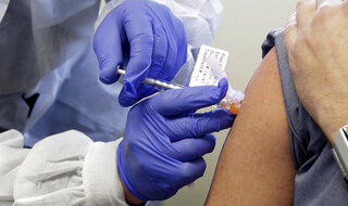 חברת מודרנה: לקראת הפצת החיסונים 