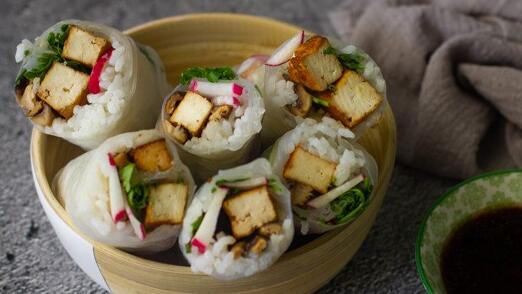 דניאלה נויפלד - מנות קרירות לימים חמים