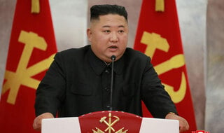 צפון קוריאה קים ג'ונג און 