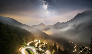 שווייץ בלילה