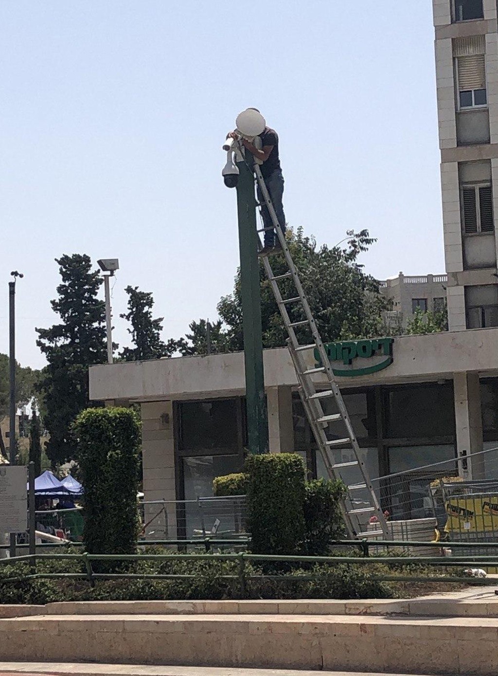 ההתקנות של המשטרה