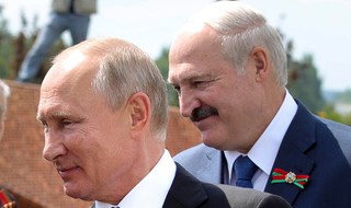 נשיא בלארוס אלכסנדר לוקשנקו עם נשיא רוסיה ולדימיר פוטין
