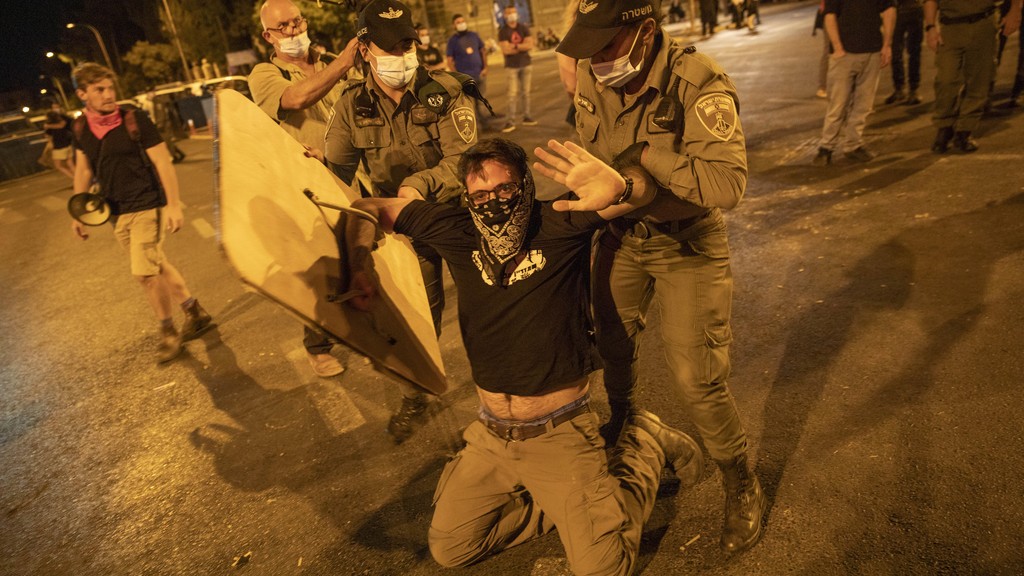 הפגנה נגד בנימין נתניהו ב מעון ראש הממשלה ב ירושלים מעצרים עצורים