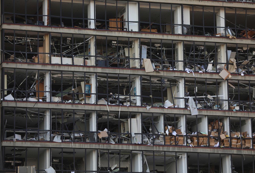 לבנון ביירות אסון פיצוץ נמל אלפי פצועים הבוקר שאחרי