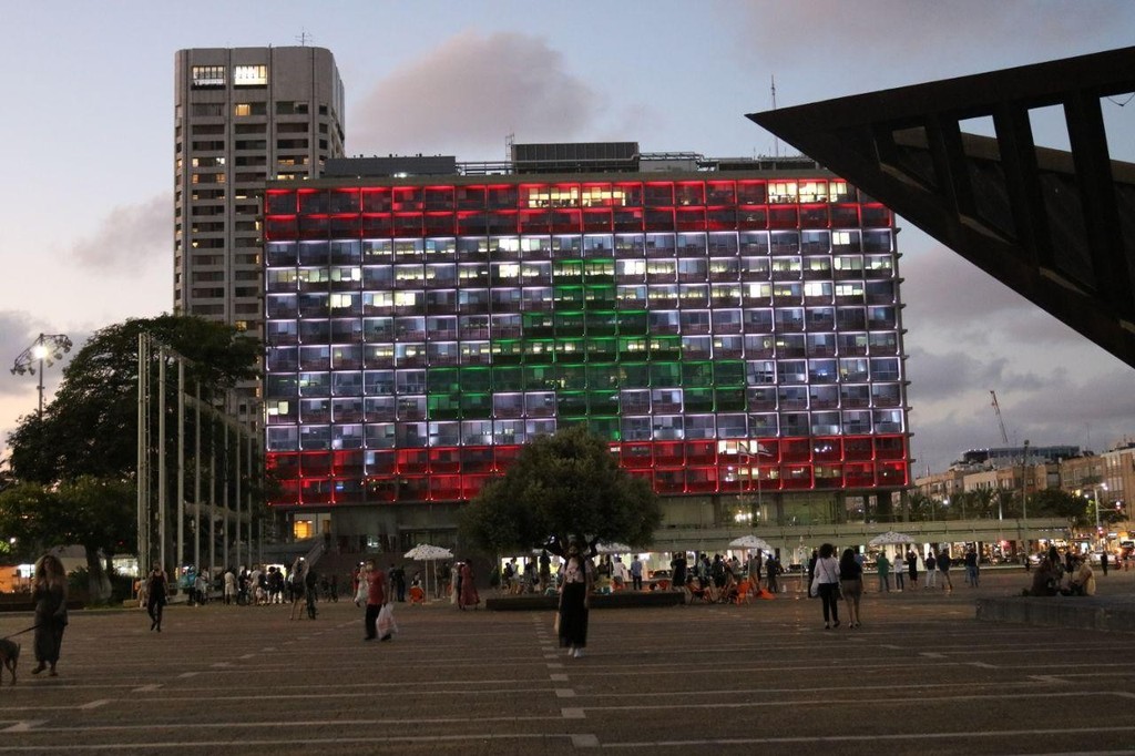 Tel Aviv city hall lights up in the colors of the Lebanese flag 