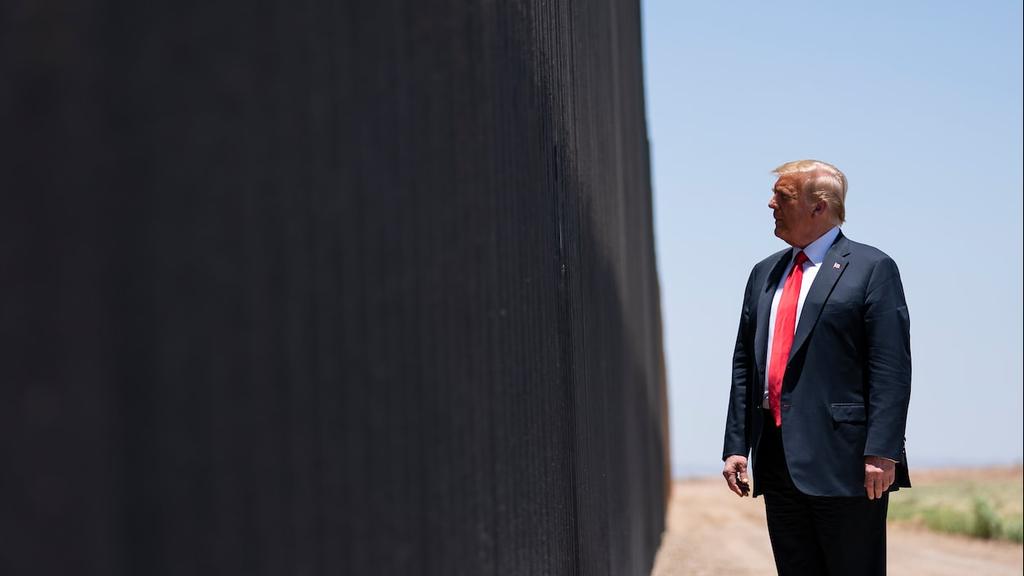 U.S. President Trump at the U.S. Mexico border fence 