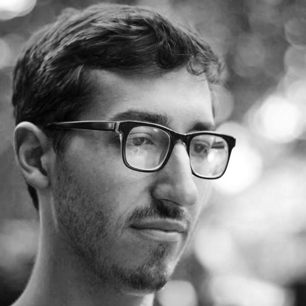 דניאל וושרט