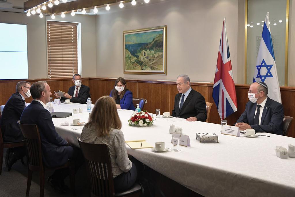 בנימין נתניהו בפגישה עם שר החוץ של בריטניה דומיניק ראב