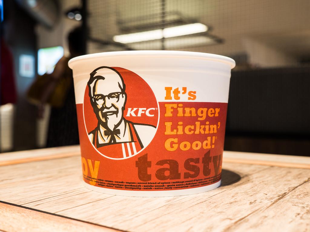 KFC Фото: PriceM/Shutterstock