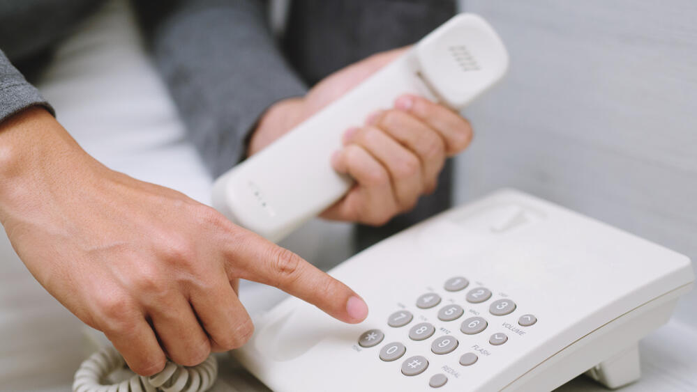 Cтационарный телефон (Фото: shutterstock) טלפון נייח