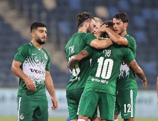 שחקני מכבי חיפה חוגגים