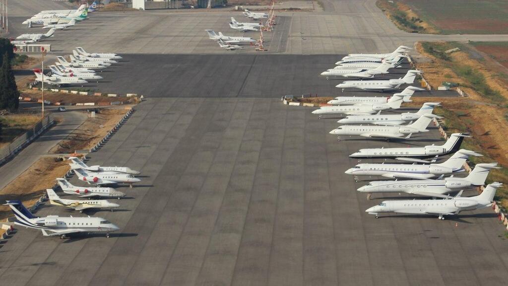 Частные самолеты в аэропорту Бен-Гурион 