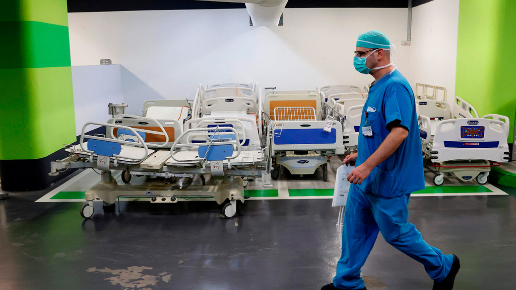 מתקן טיפול נמרץ לחולי קורונה בחניון רמב"ם