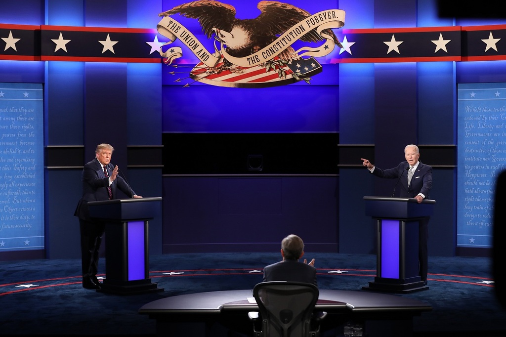 תמונת העימות בין ג'ו ביידן לדולנד טראמפ