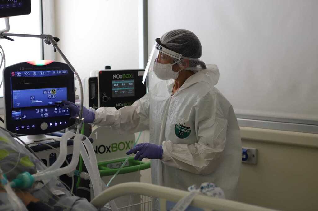 מחלקת טיפול נמרץ קורונה בבית החולים איכילוב