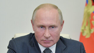 נשיא רוסיה ולדימיר פוטין שיחת וידאו עם רמטכ"ל צבא רוסיה ולרי גרסימוב