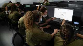 פעילות מפקד מפקדת "אלון" בפיקוד העורף