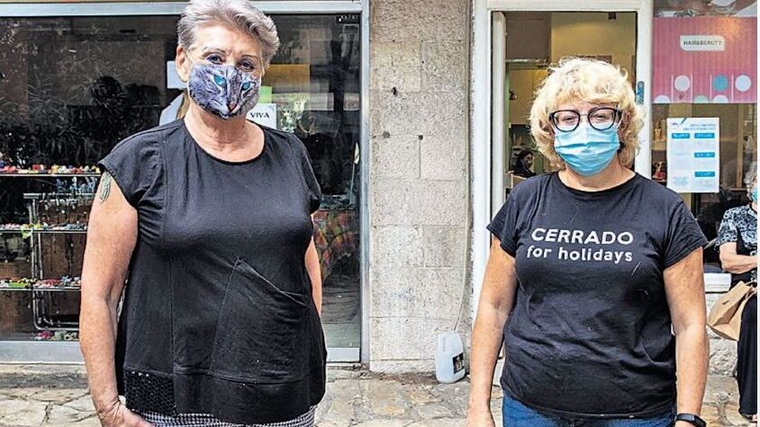 Aviva Dolberg (L), Yelena Zinger 