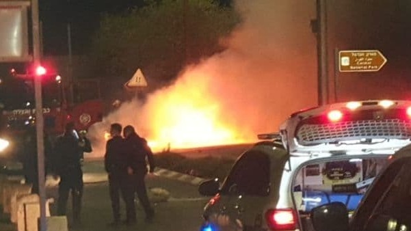 רכב עלה באש לאחר מרדף משטרתי בחיפה- הרוג אחד בתאונה