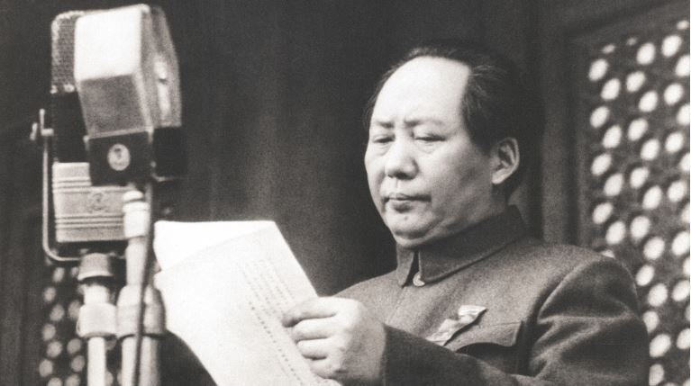 Chinese Communist Party Chairman Mao solemnly proclaims the founding of the People’s Republic of China on the Tiananmen Square Gate rostrum in Beijing, China, on Oct. 1, 1949 (Photo: AP) Chairman Mao solemnly proclaims the founding of the People’s Republic of China on the Tiananmen Square Gate rostrum in Beijing, China, on Oct. 1, 1949