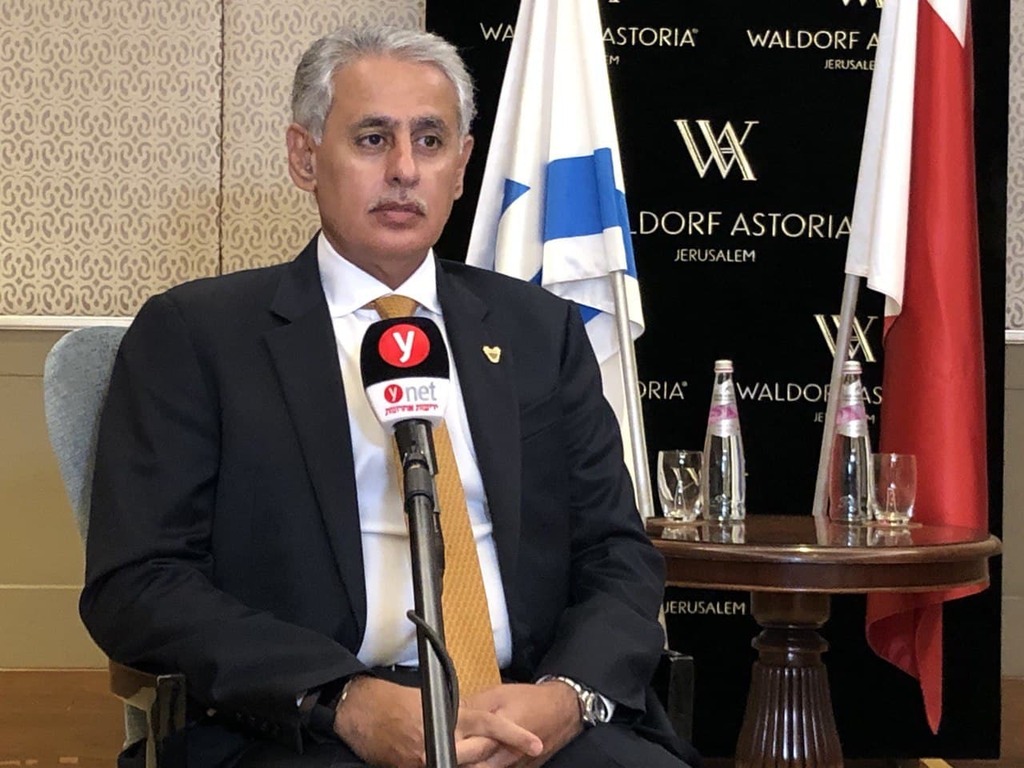 שר התיירות ו הכלכלה של בחריין זאיד בן-רשיד אל-זיאני